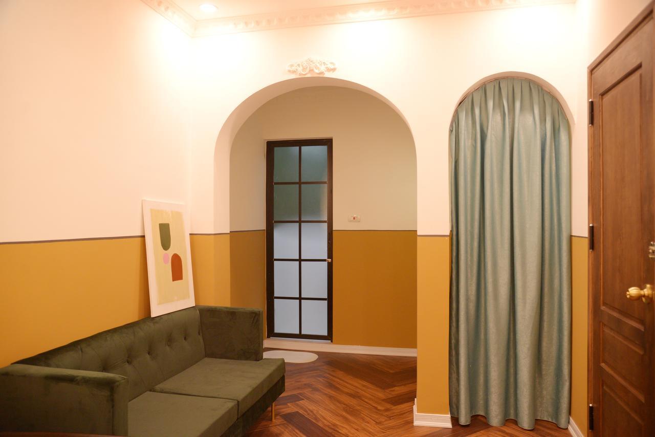 Chloe & Leo Boutique Homestay Ханой Екстер'єр фото