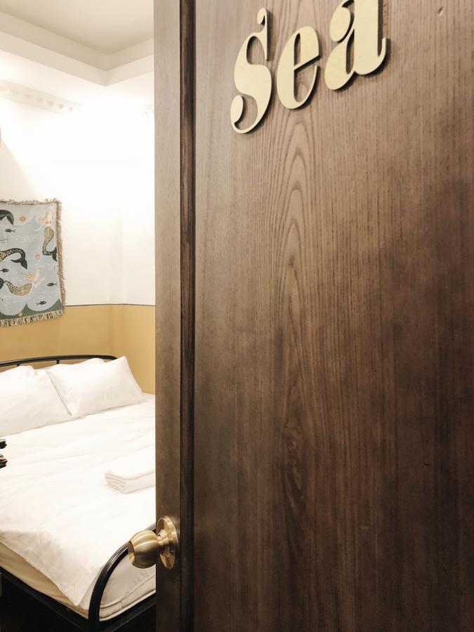 Chloe & Leo Boutique Homestay Ханой Екстер'єр фото