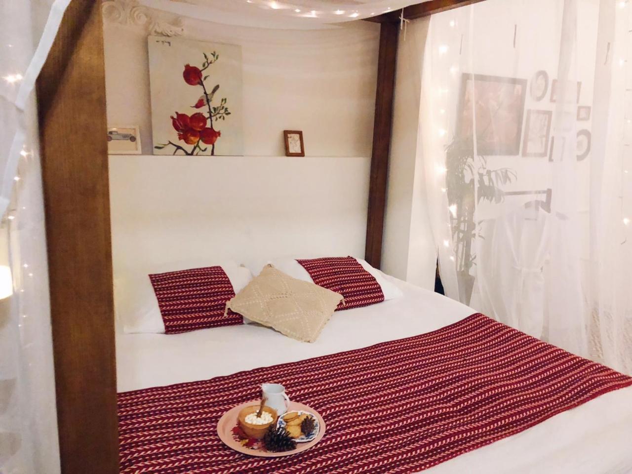 Chloe & Leo Boutique Homestay Ханой Екстер'єр фото