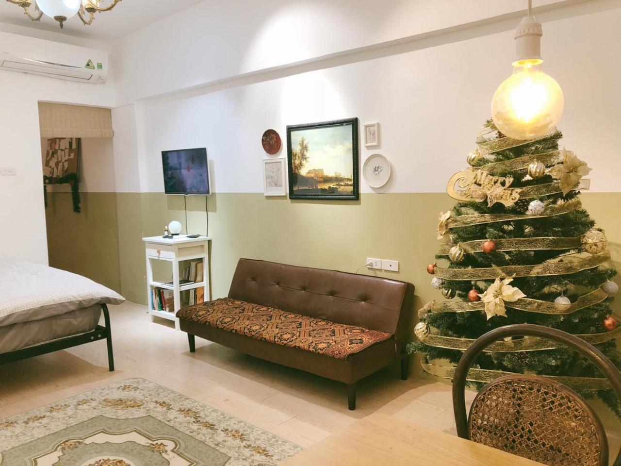 Chloe & Leo Boutique Homestay Ханой Екстер'єр фото